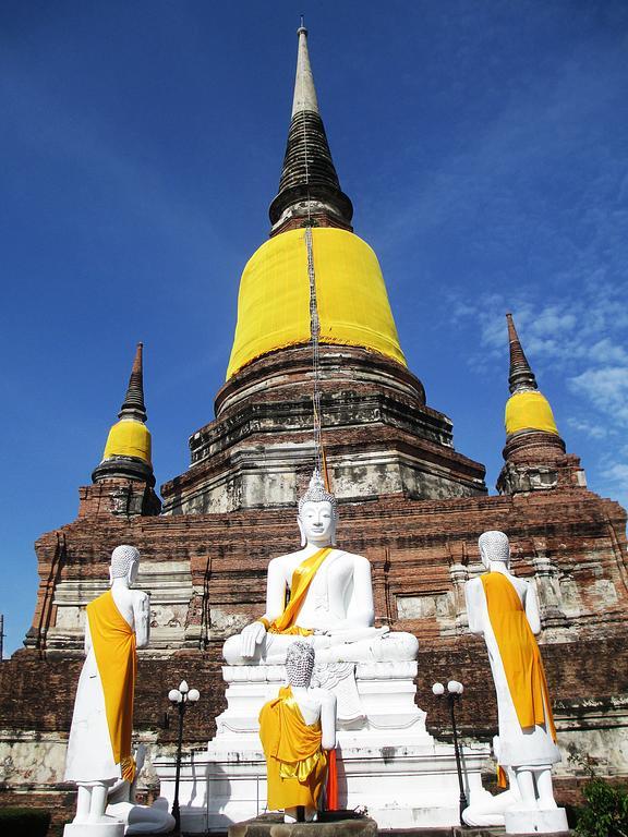 Hotel Onvara Place à Ayutthaya Extérieur photo