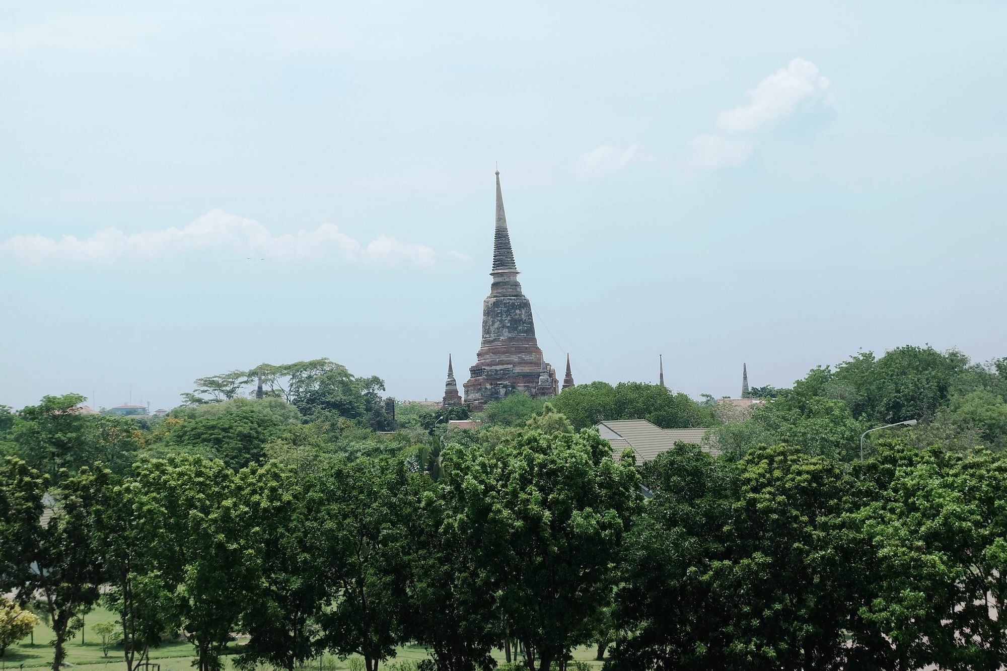 Hotel Onvara Place à Ayutthaya Extérieur photo